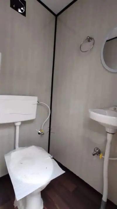 Portable Toilet Manufacturers | Affordable &amp; Custom Portable Toilets
